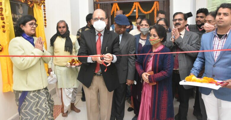 VC Prof. Rakesh Bhatnagar inaugurates the newly constructed building of School of Education